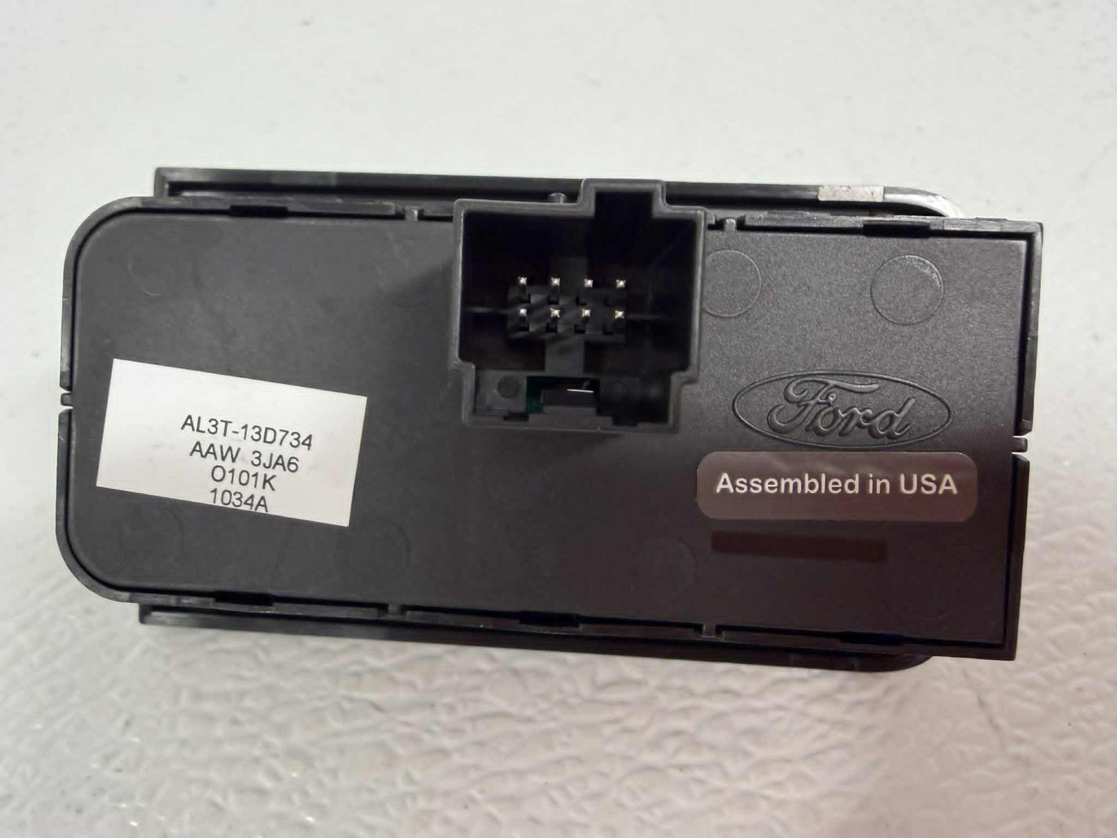 2011-2016 Ford F250 F350 Super Duty Auxiliary Upfitter Switches AL3T-13D734-AAW