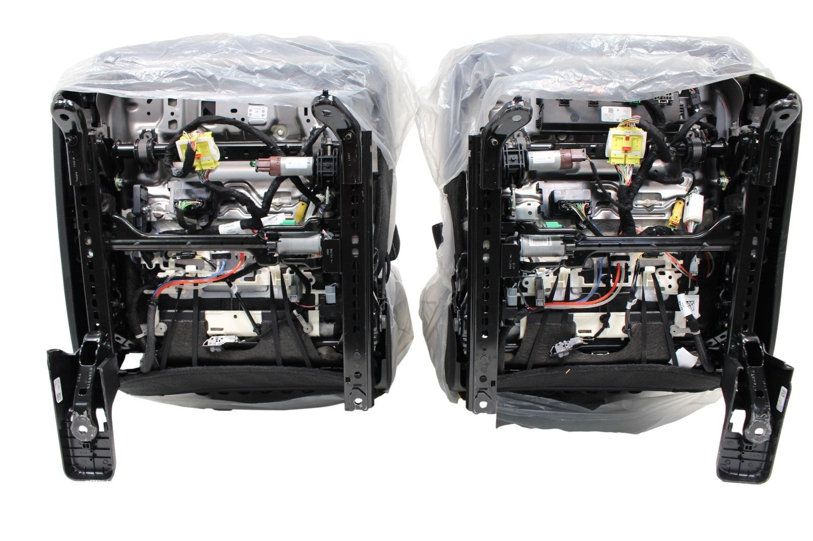 2019 - 2026 Ram 1500 Interior Crew Cab, RHO Black Leather, Seats Console Panels