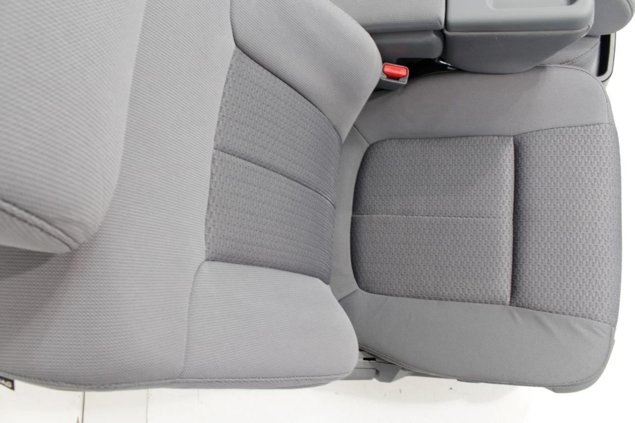 2009 - 2014 Ford F150 Front Seats w/ Jump Seat, XLT Gray Cloth w/ Power Driver