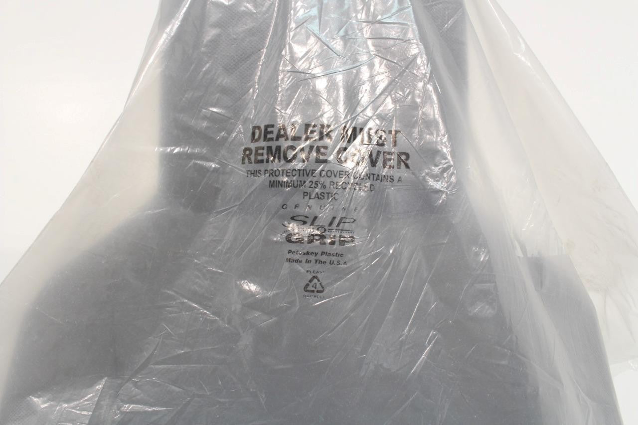 Ford Econoline Front Bucket Seats, Gray Cloth w/ Folding Armrests, Fits 1997+