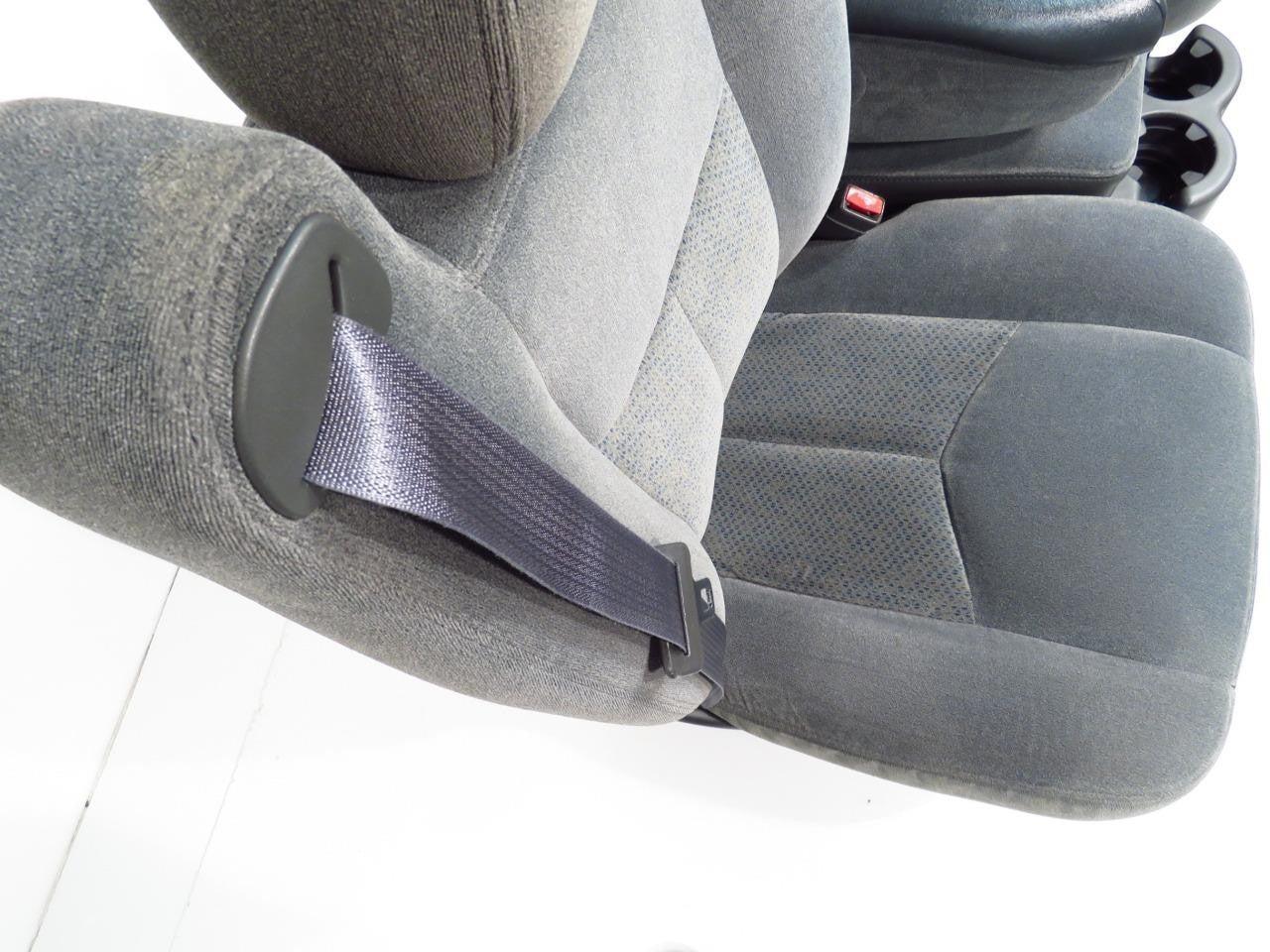 1999 - 2006 GM Sierra Silverado Front Seats Set, Manual Dark Gray Cloth 40-20-40