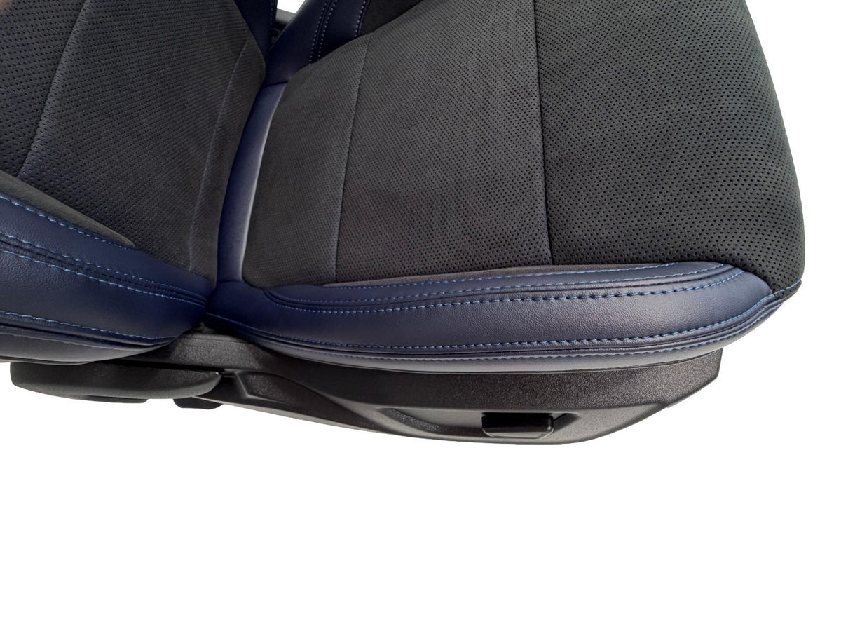 24-26 Ford Mustang Dark Horse Coupe Front Seats, Black Indigo Blue Leather Suede