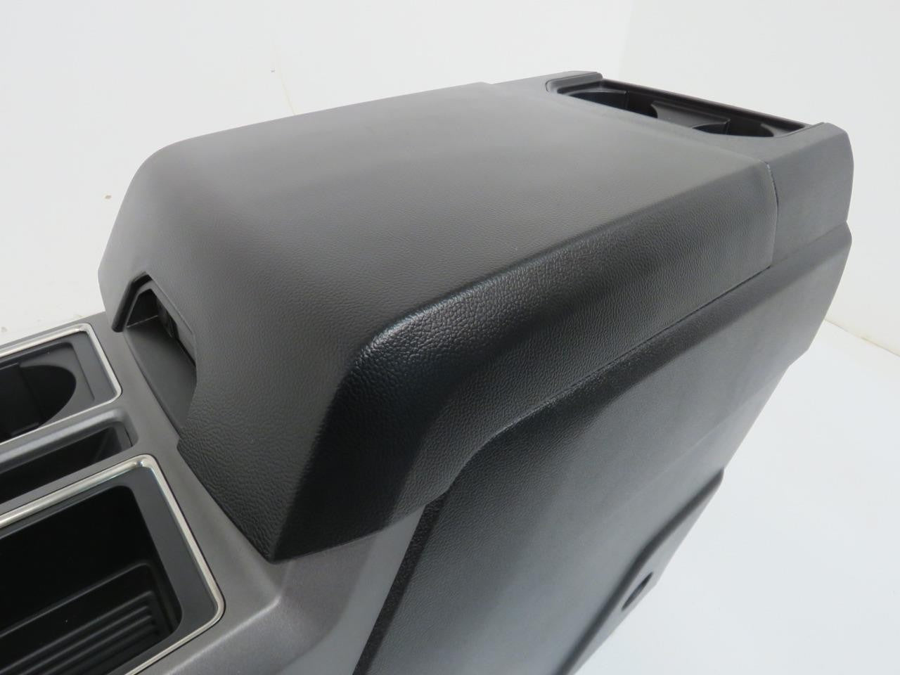 15-22 Ford Truck Center Console & Install Kit w/o Shifter - Black Vinyl XLT