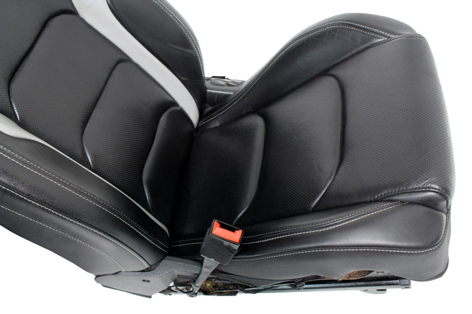 2016 - 2024 Camaro Front Seats, 2LT Black Leather Heated Ventilated Powered