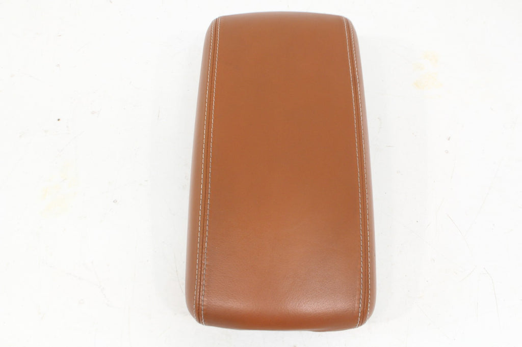 2017 - 2021 Jeep Grand Cherokee WK2 Center Console Armrest Lid, Sepia Leather