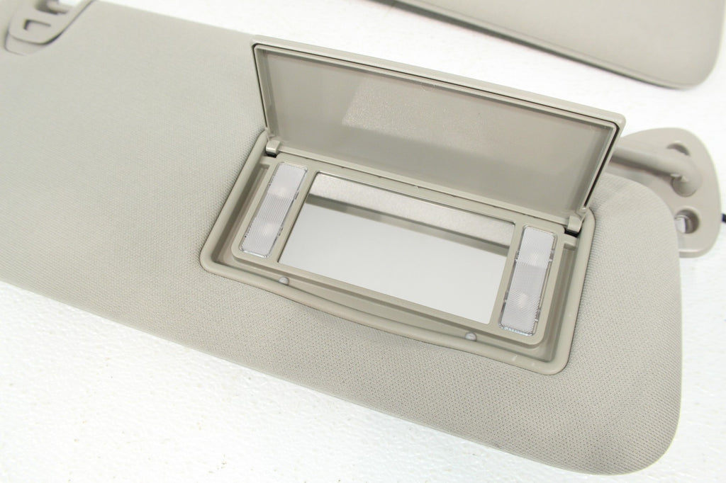 2024 - 2025 Ram 2500 3500 Sunvisors w/ Home Link & Illumination Frost Beige