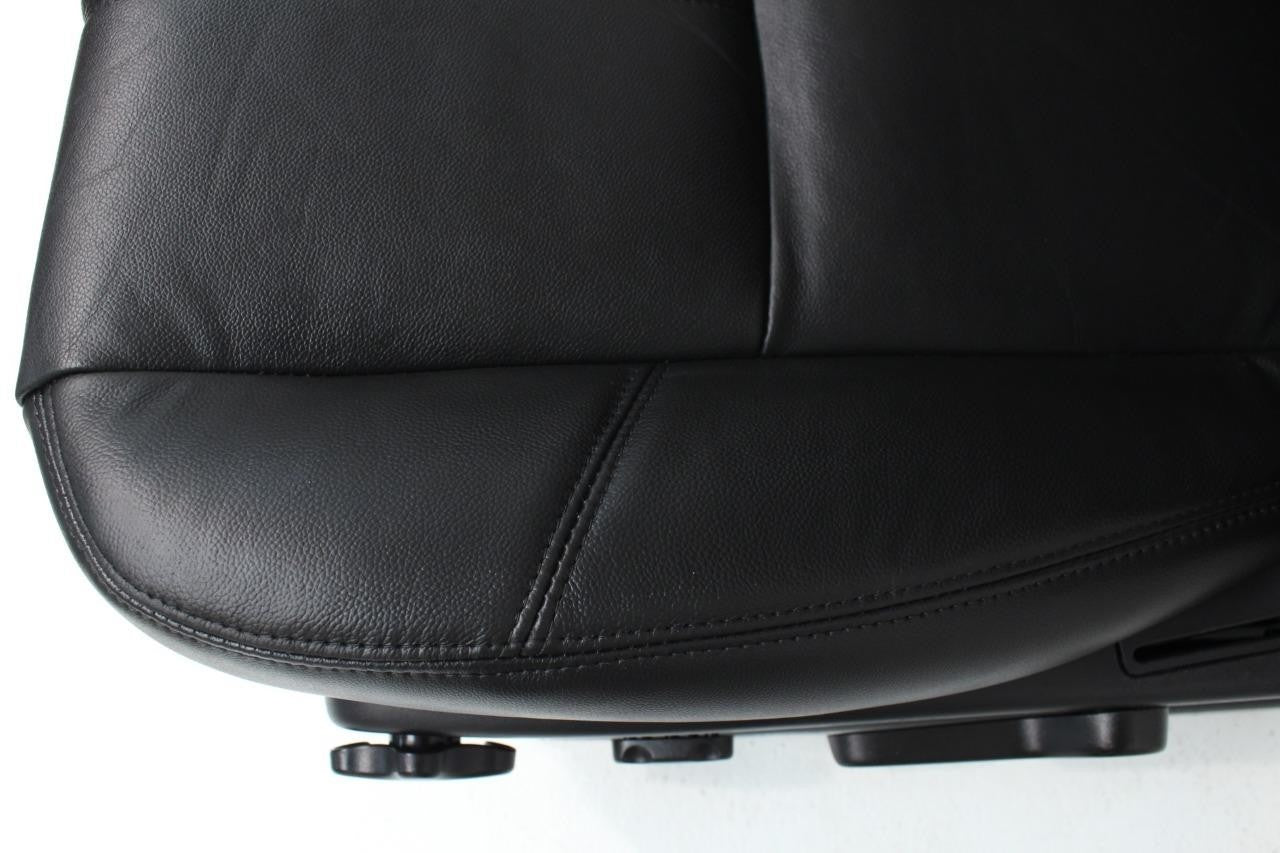 2007-2014 GM Silverado Tahoe Front Seats, LT Black Leather Lumbar w Driver Power