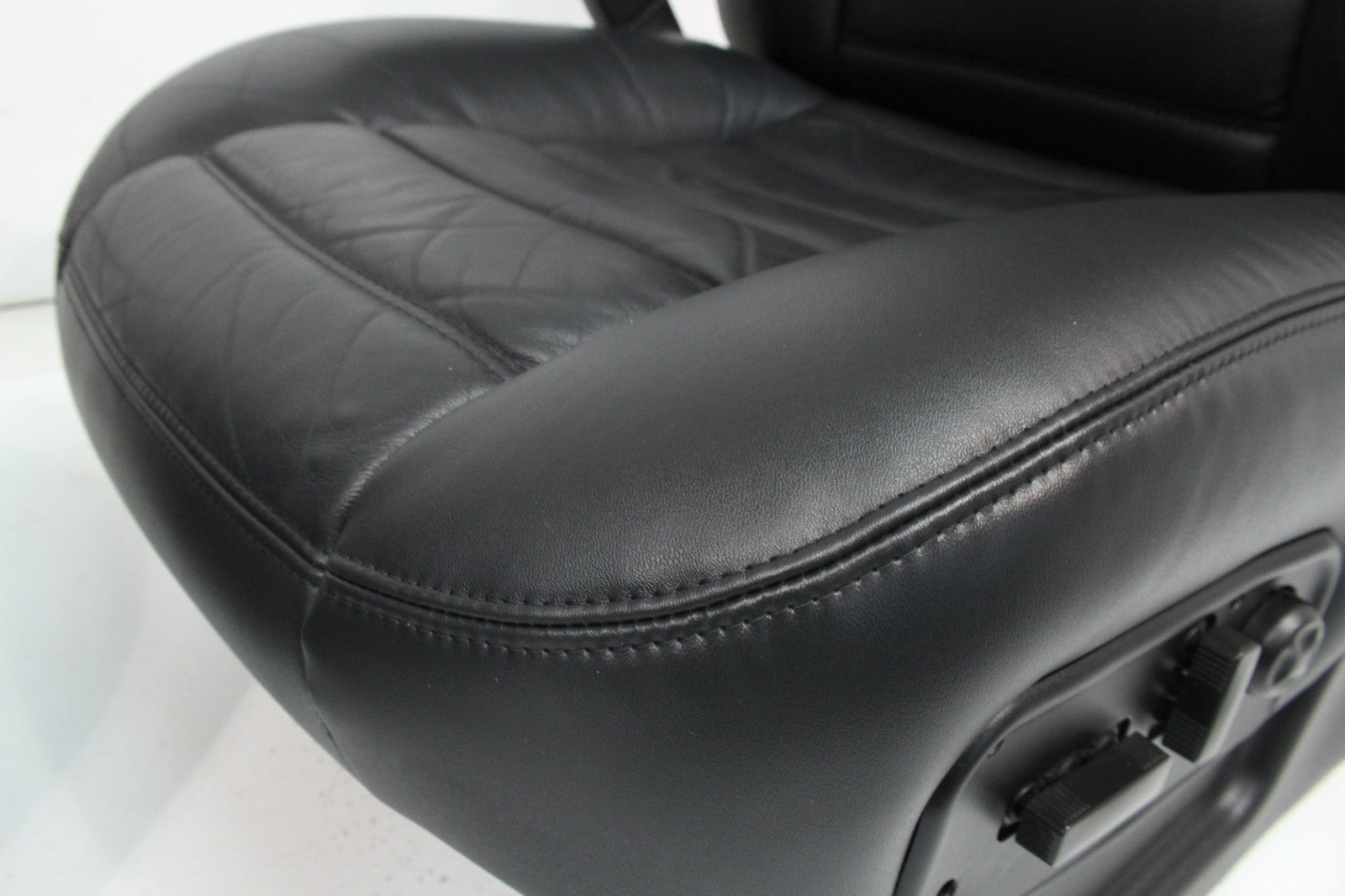 2003 - 2007 Hummer H2 Seats Set, Black Leather Powered Heated OEM