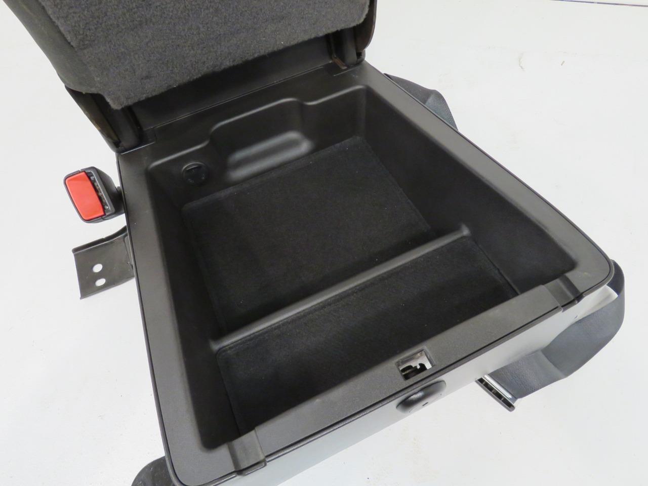 07 - 14 Chevy Silverado GMC Sierra Tahoe Yukon Black Leather Jump Seat Console