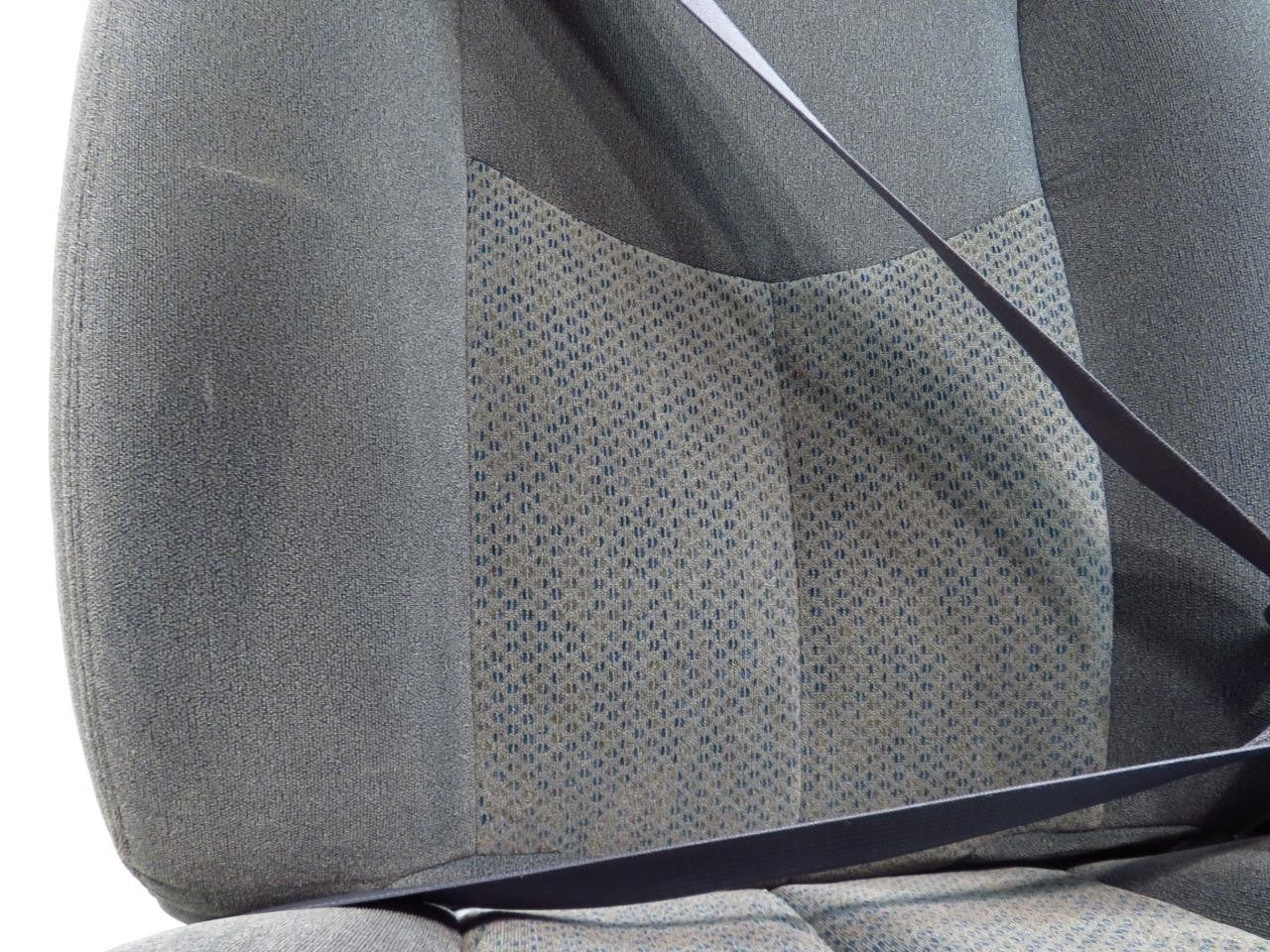 1999 - 2006 GM Sierra Silverado Front Seats Set, Manual Dark Gray Cloth 40-20-40