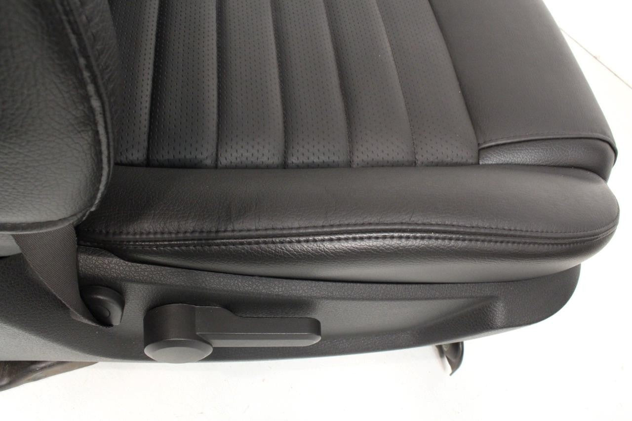 Ford Mustang Seats Front GT Black Leather Powered Seat Set 2005 2006 2007 2008