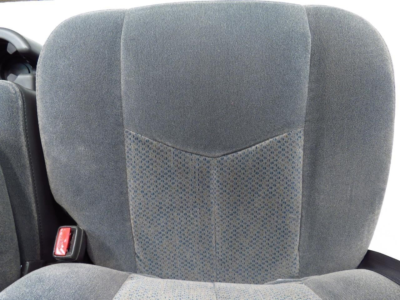 1999 - 2006 GM Sierra Silverado Front Seats Set, Manual Dark Gray Cloth 40-20-40