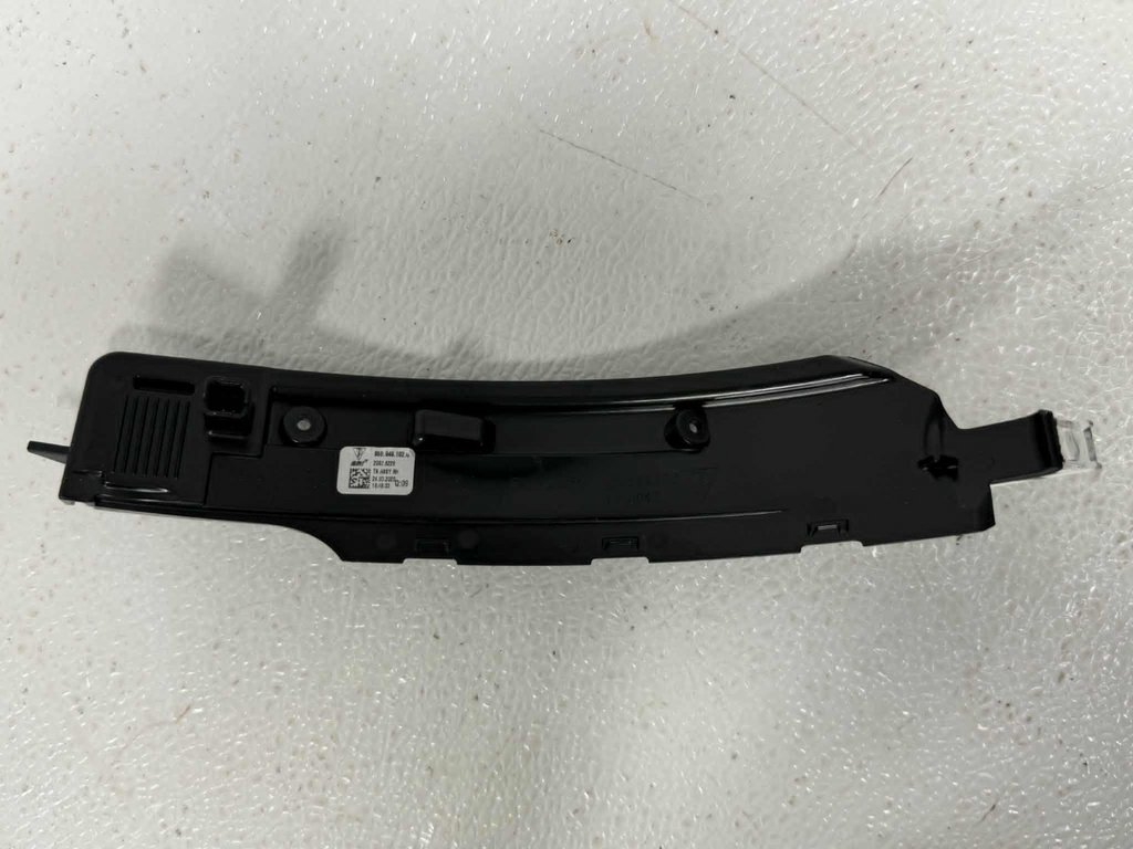 Porsche Macan Right Side Turn Signal Assembly GENUINE 95B949102G