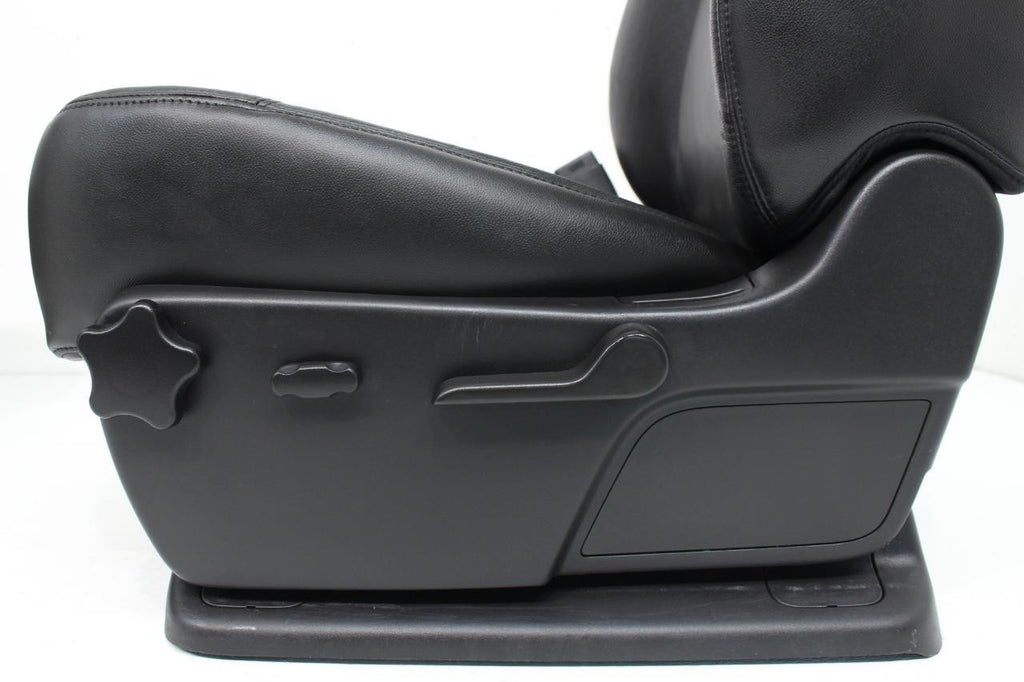 2007-2014 GM Silverado Tahoe Front Seats, LT Black Leather Lumbar w Driver Power