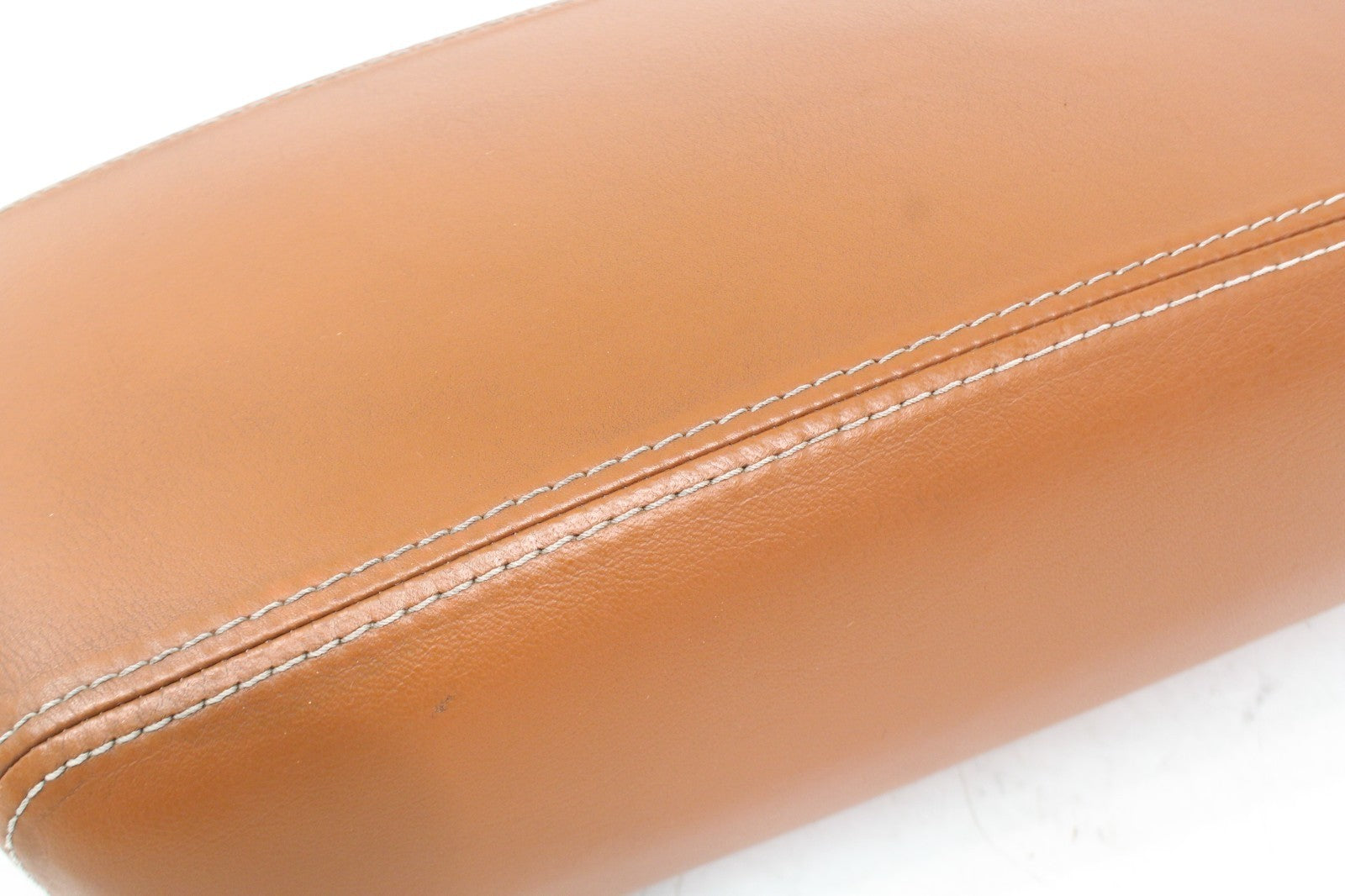 2017 - 2021 Jeep Grand Cherokee WK2 Center Console Armrest Lid, Sepia Leather