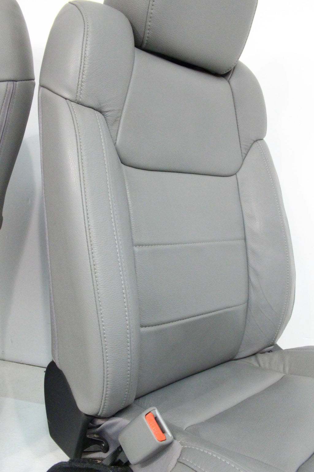 2014 - 2021 Toyota Tundra Seats Set Crewmax, OEM Gray Leather Heated Limited