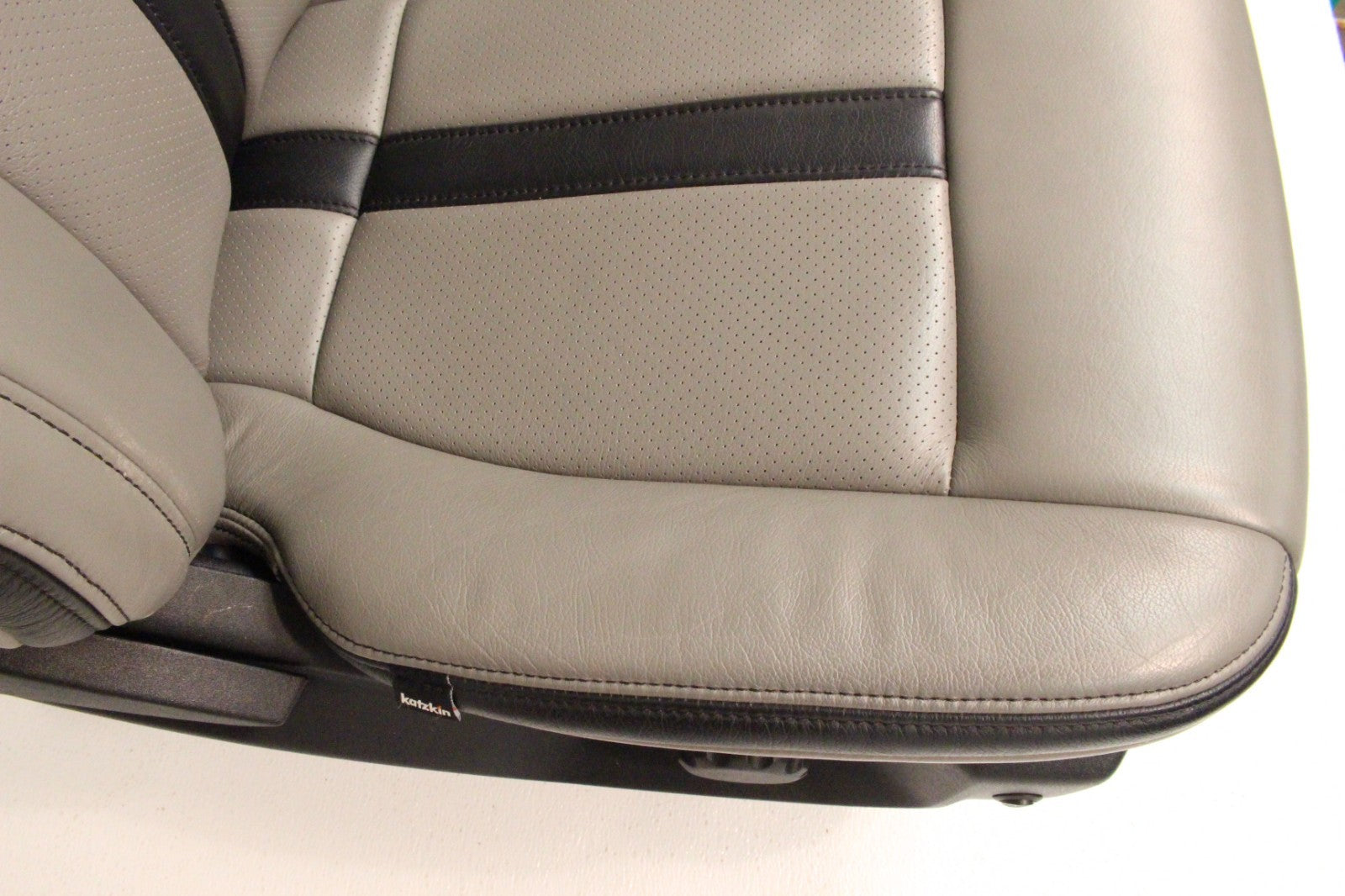 2015-2022 Ford F150 Super Duty Reg Cab Seats, XLT w/ Katzkin Earth Gray Leather