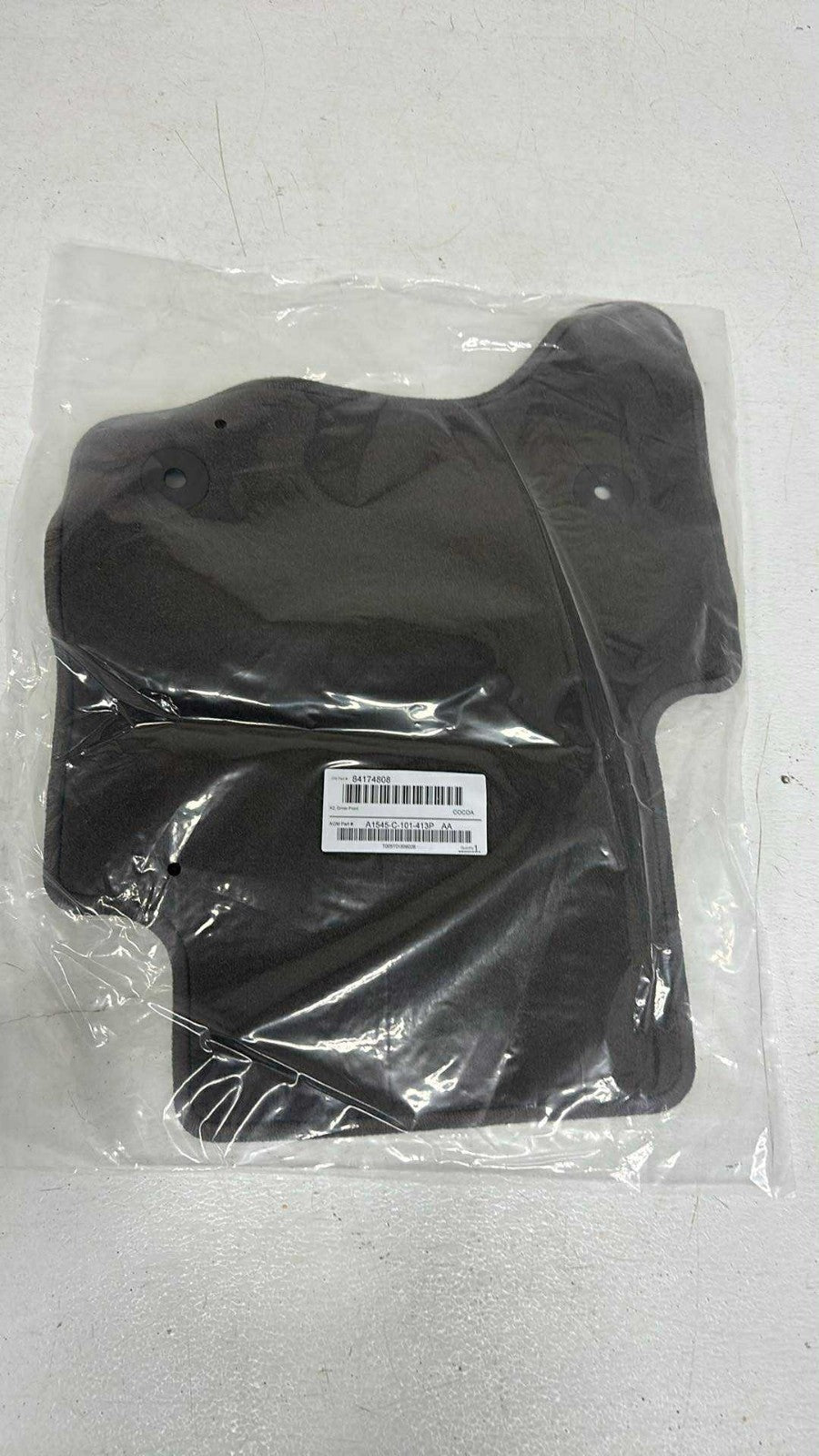 2014 - 2018 GMC Sierra Chevy Silverado OEM Floor Mat Set, Cocoa Carpet Crew Cab