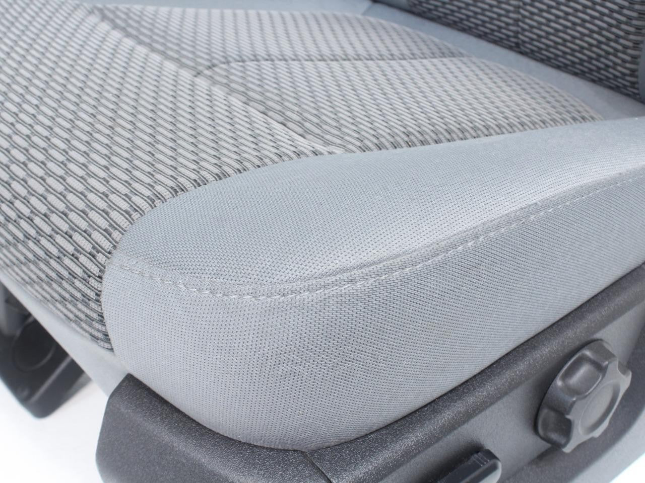 2011 - 2016 Ford Super Duty Front Seats, XLT Gray Cloth w/ Power Driver Fits 99+