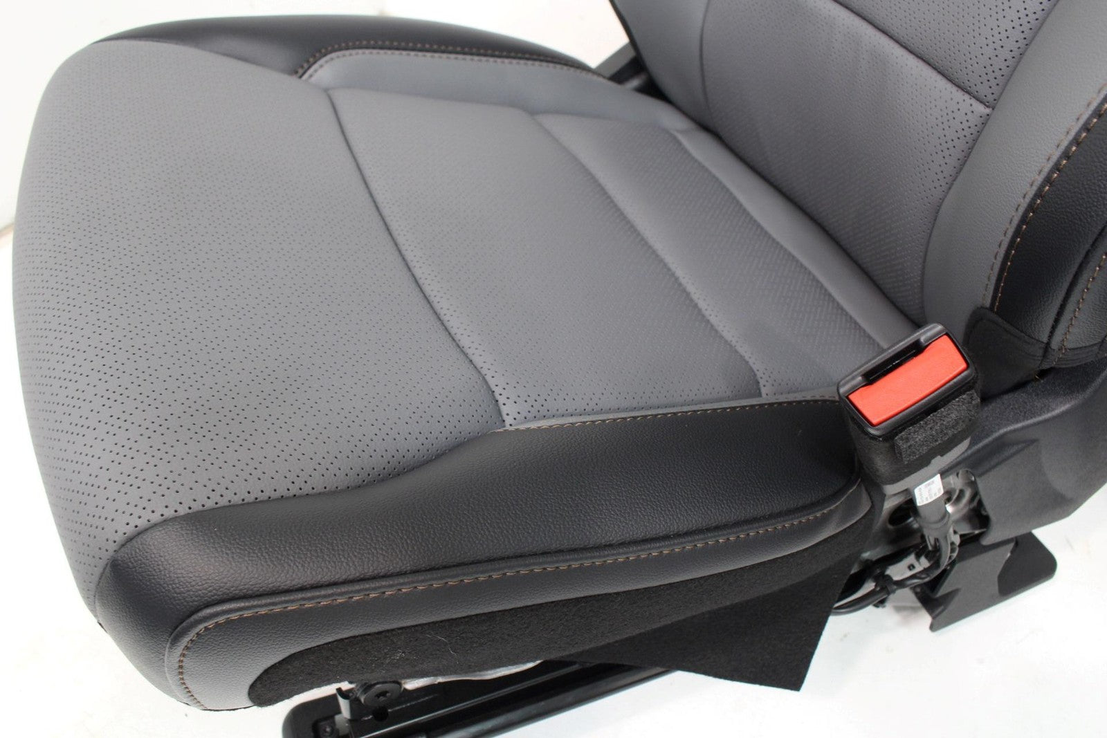 Ford F250 Seats SuperDuty F350 Seats BRAND NEW OEM F150 Seats LEATHER HEAT COOL