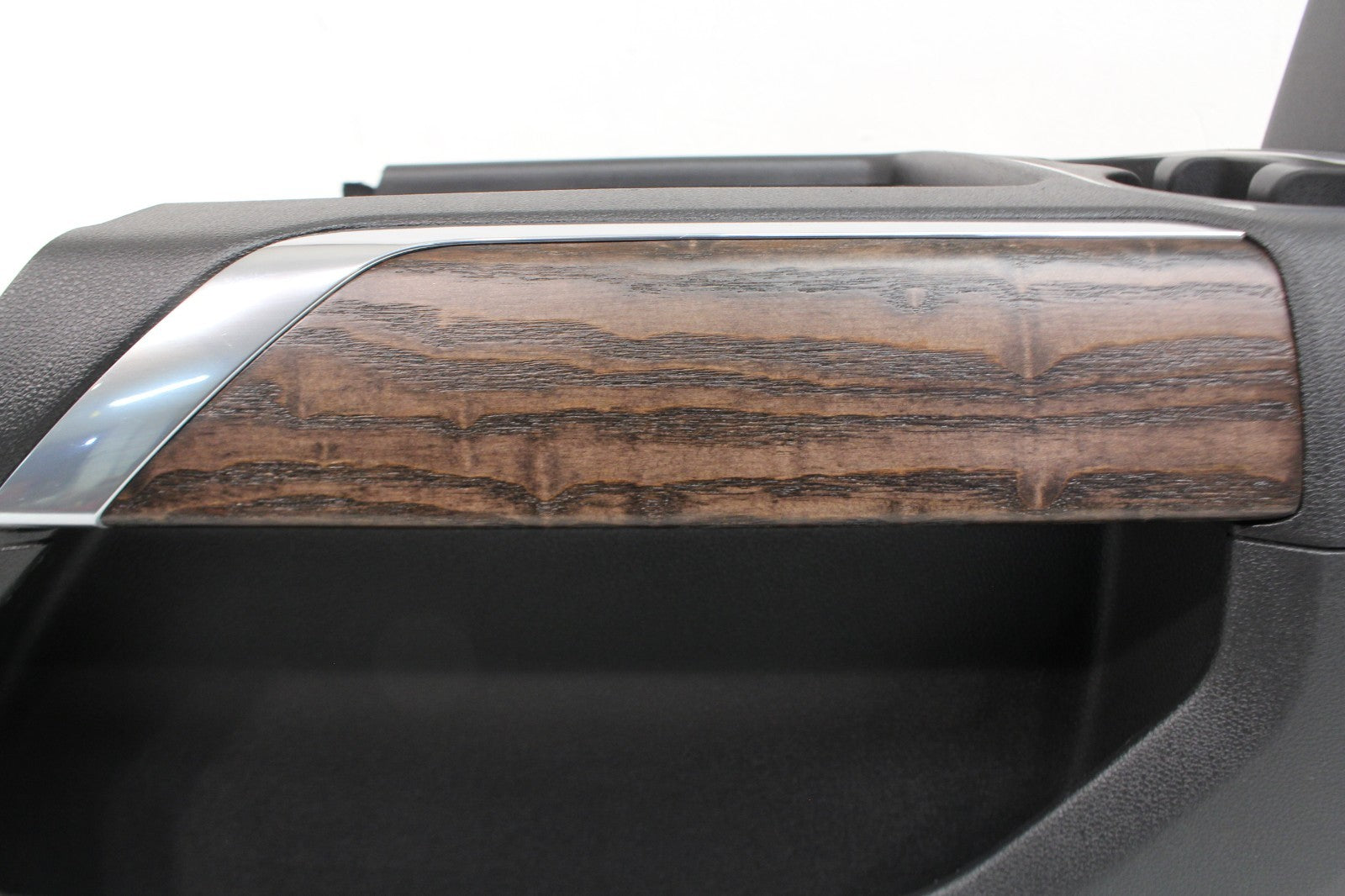 2019 - 2023 GMC Sierra Chevy Silverado Center Console, Black w/ Woodgrain OEM