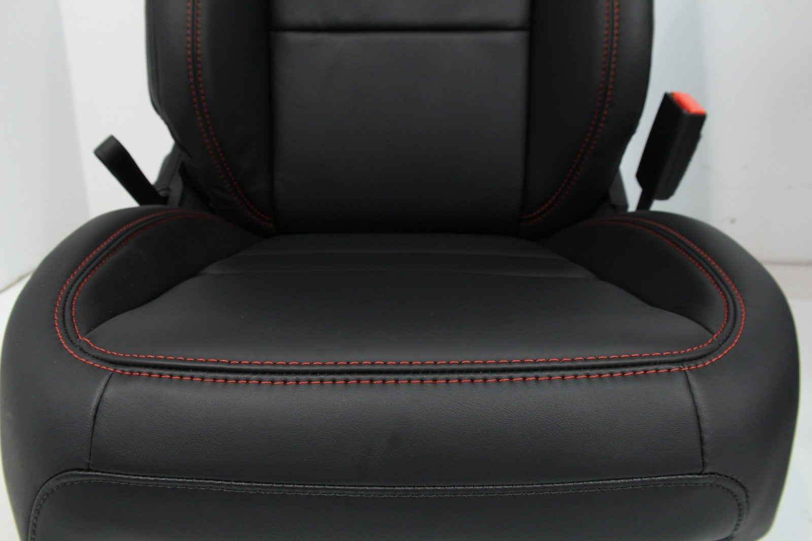 2018-2026 Jeep Wrangler 2dr JL Front & Rear Seats, Rubicon Heated Black Leather
