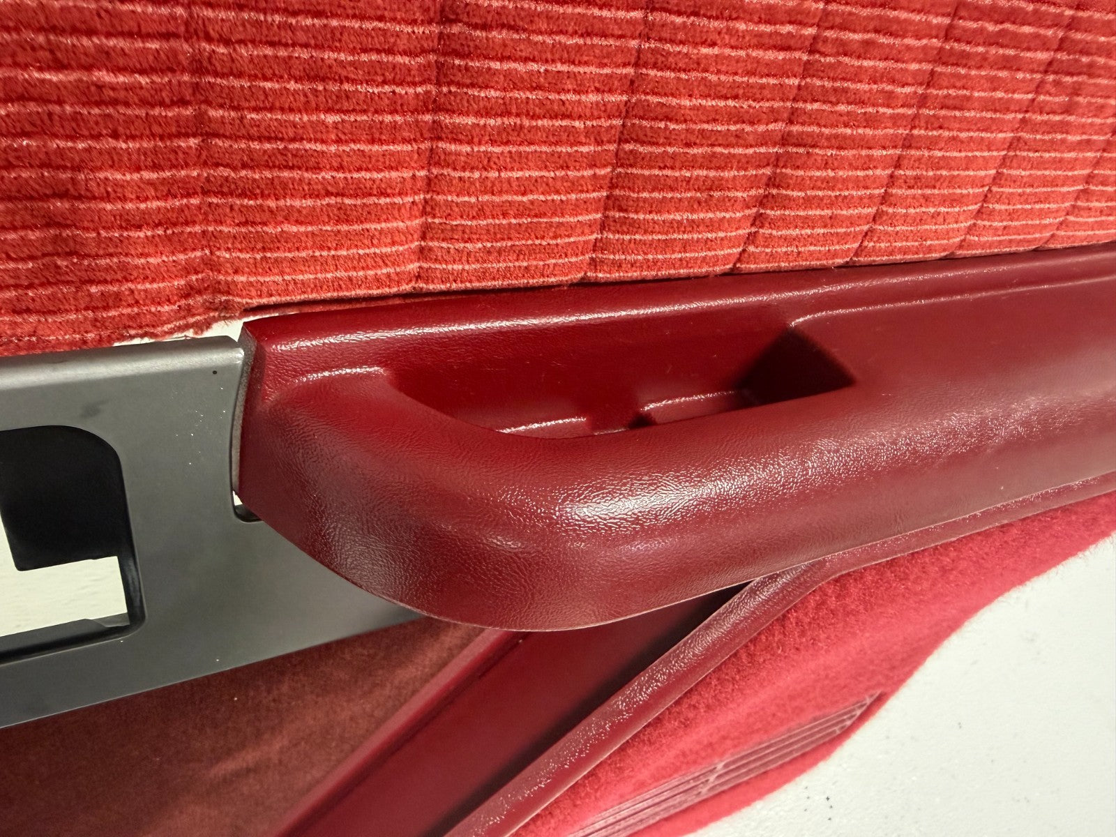 88-94 Chevy GMC Silverado Suburban C/K OBS Front Door Panels, Garnet Red MINT