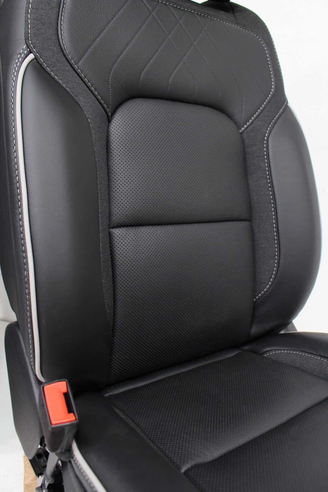 2019 - 2026 Ram 1500 Seats, Crew Cab Set, Limited Black Quilted Leather Massage