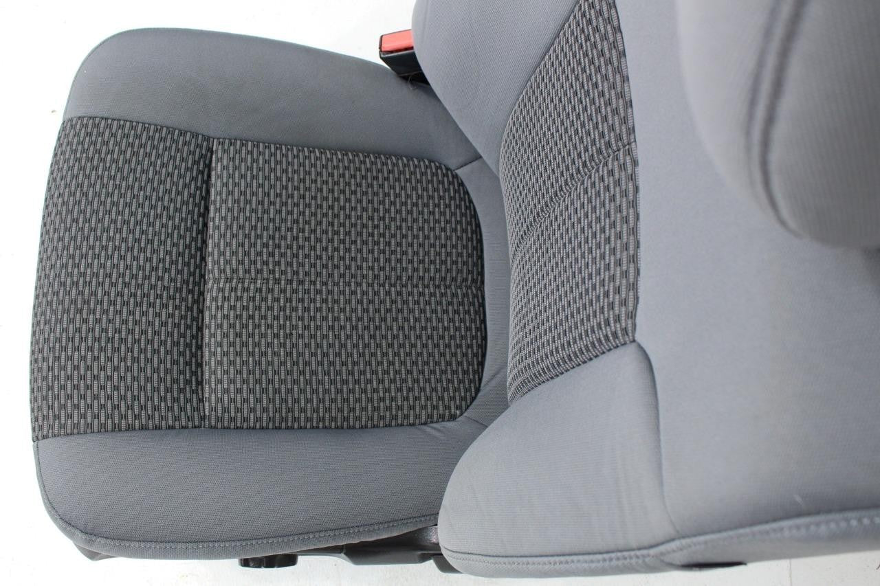 2011 - 2016 Ford Super Duty Front Seats, XL Gray Cloth Manual Fits 99+ F250 F350
