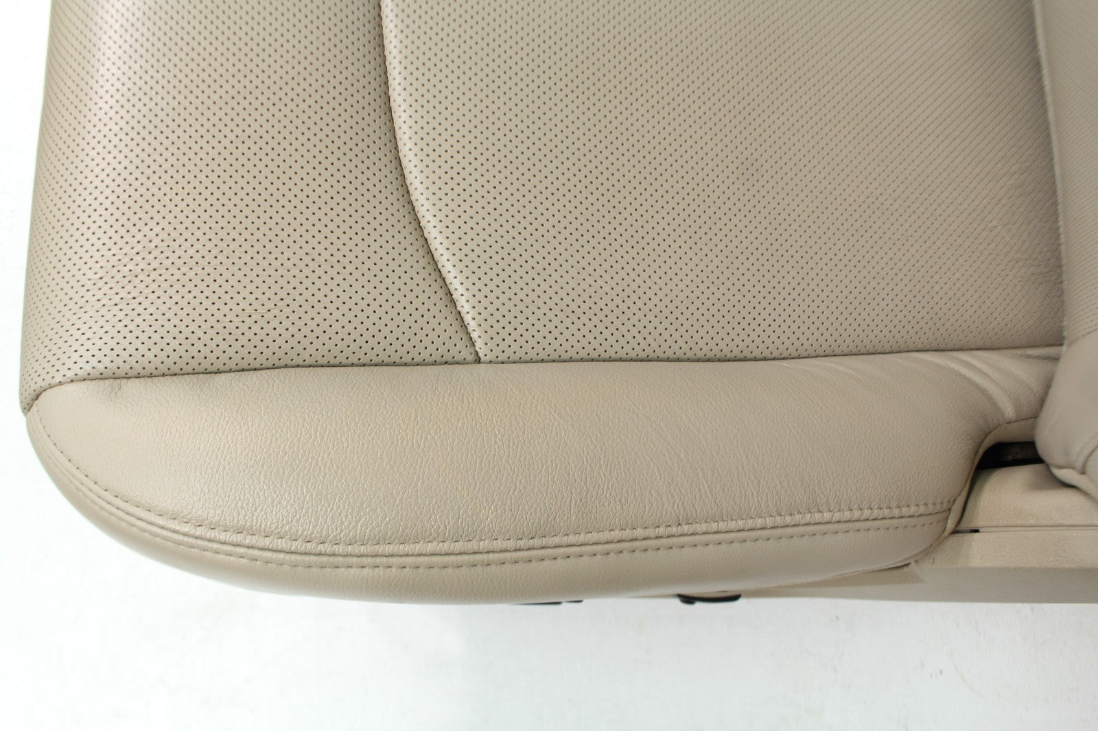 2009 - 2018 Ram Seats, Laramie, Frost Beige Tan Leather w/ Heating & Ventilation