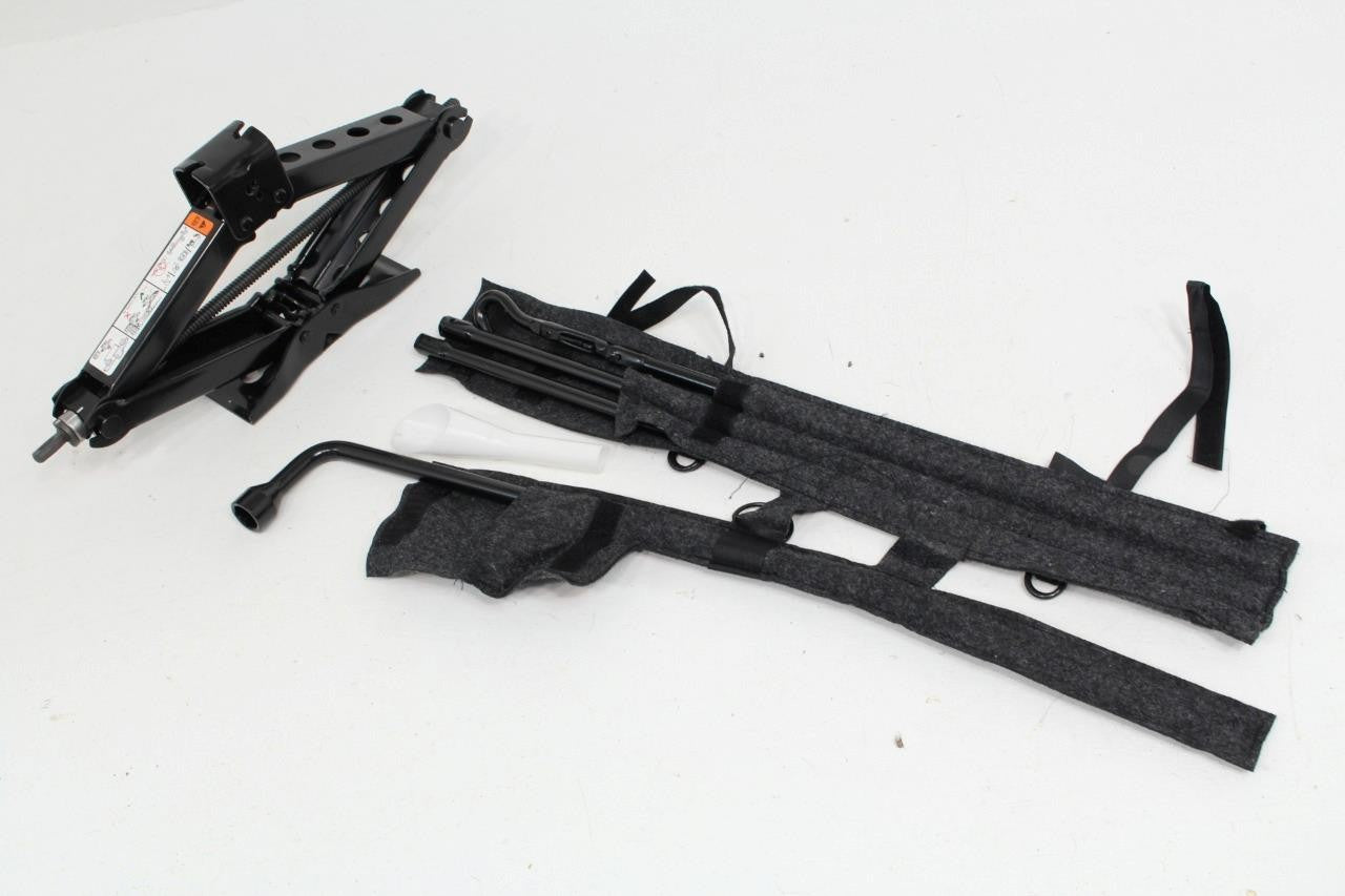 2015 - 2020 Ford F-150 Factory Jack and Tool Kit OEM FL34-17B051-AE