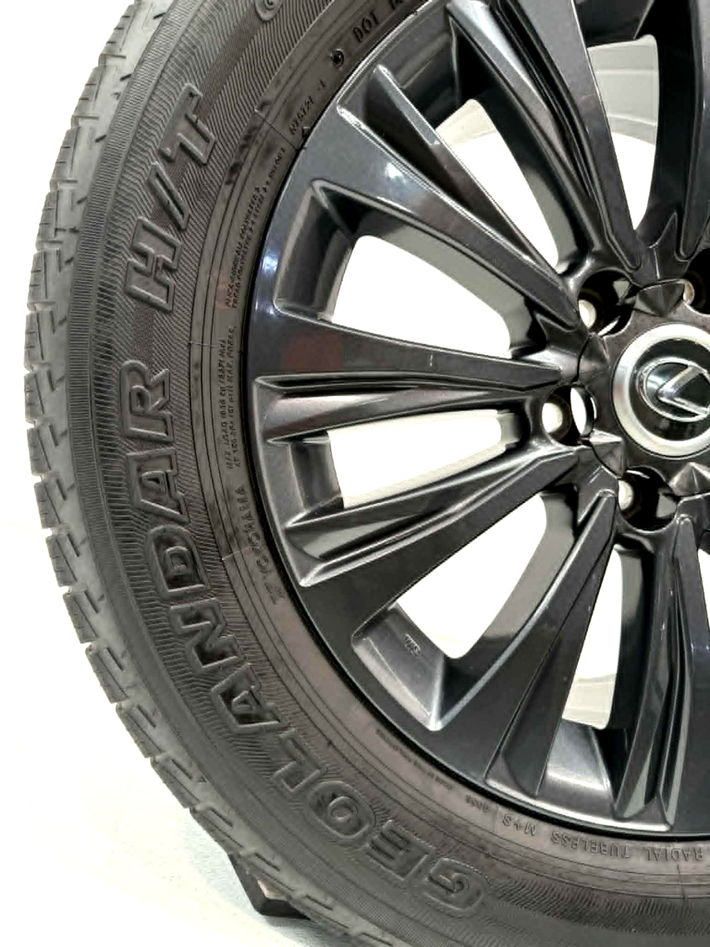 19" Lexus GX460 OEM Wheels Set 4 Dark Gray Sport Design Yokohama Tires 265/55R19