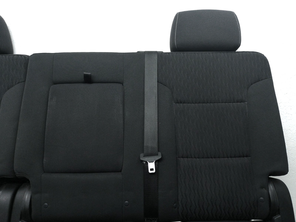 2015-2020 GMC Yukon XL Chevy Suburban 2nd Row Middle Bench Seat, Black Cloth OEM