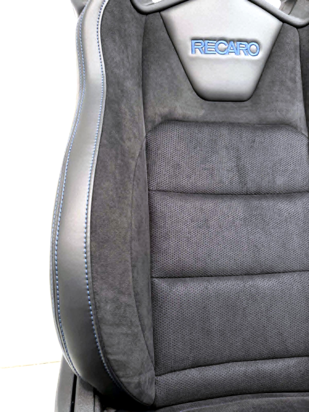 2015 - 2026 Ford Mustang Dark Horse RECARO Seats, Dinamica Black Suede & Indigo