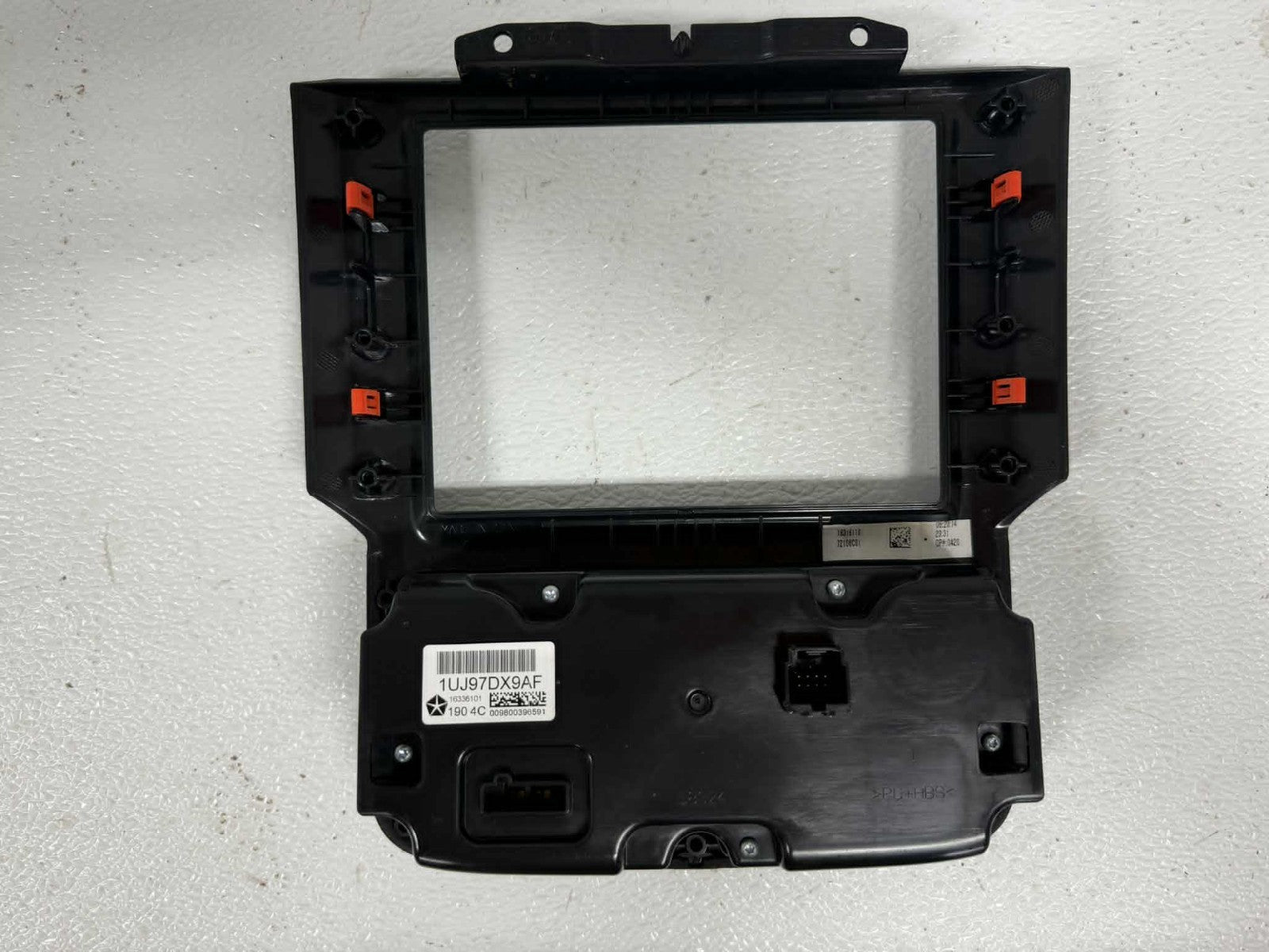 2013-2018 Dodge Ram 1500 Heater AC Climate Temperature Control Unit 1UJ97DX9AF