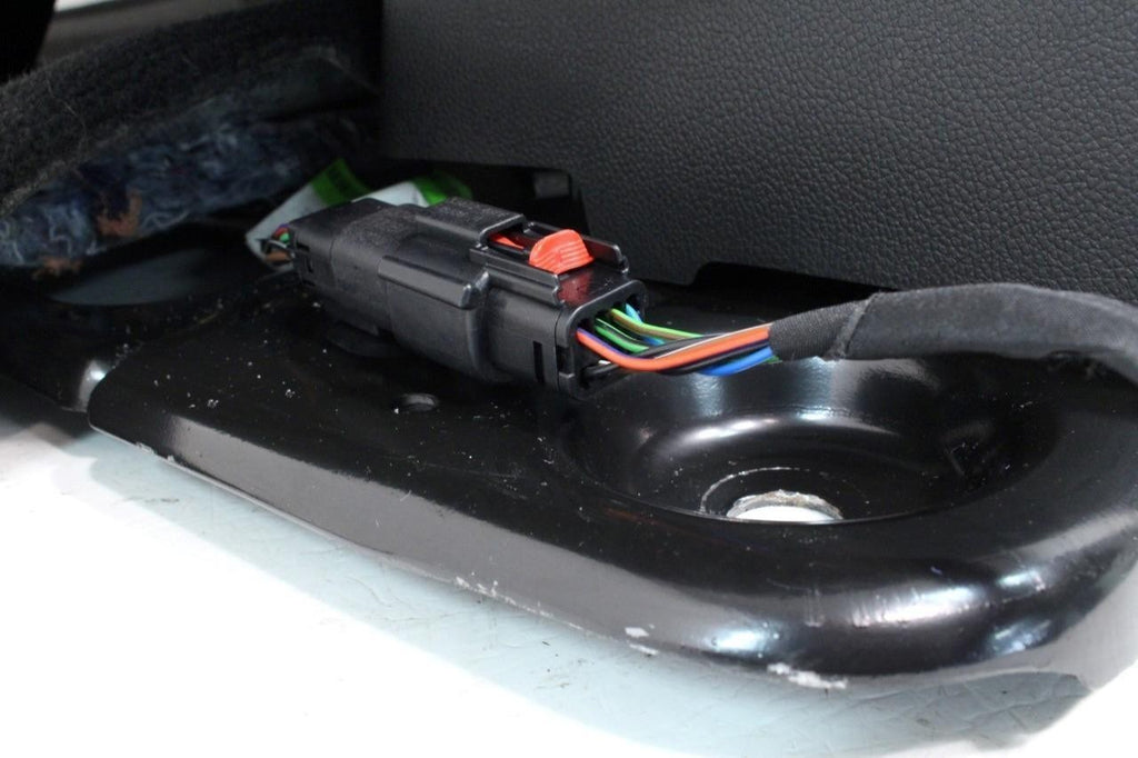 2015-2020 Yukon XL Suburban 2nd Row Bench Seat LTZ Black Leather Heat Perf Power
