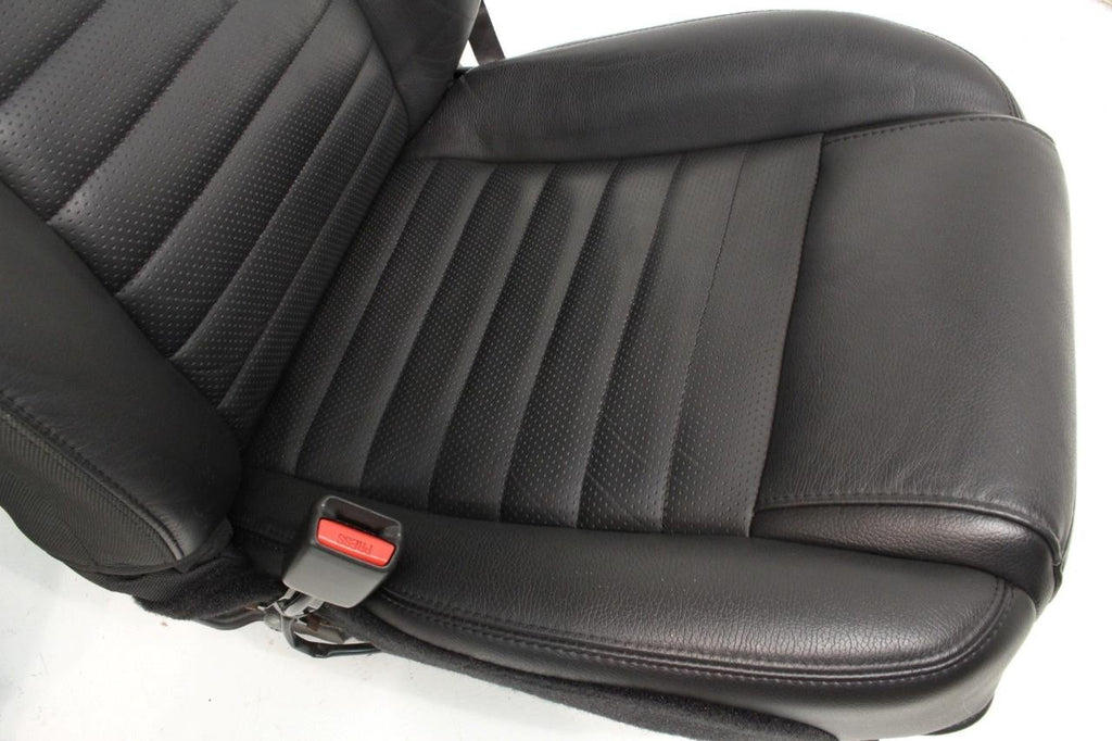 Ford Mustang Seats Front GT Black Leather Powered Seat Set 2005 2006 2007 2008