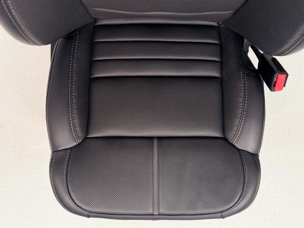 2021 - 2026 F-150 Super Duty Platinum Front Seats, Black Leather Gray Massaging