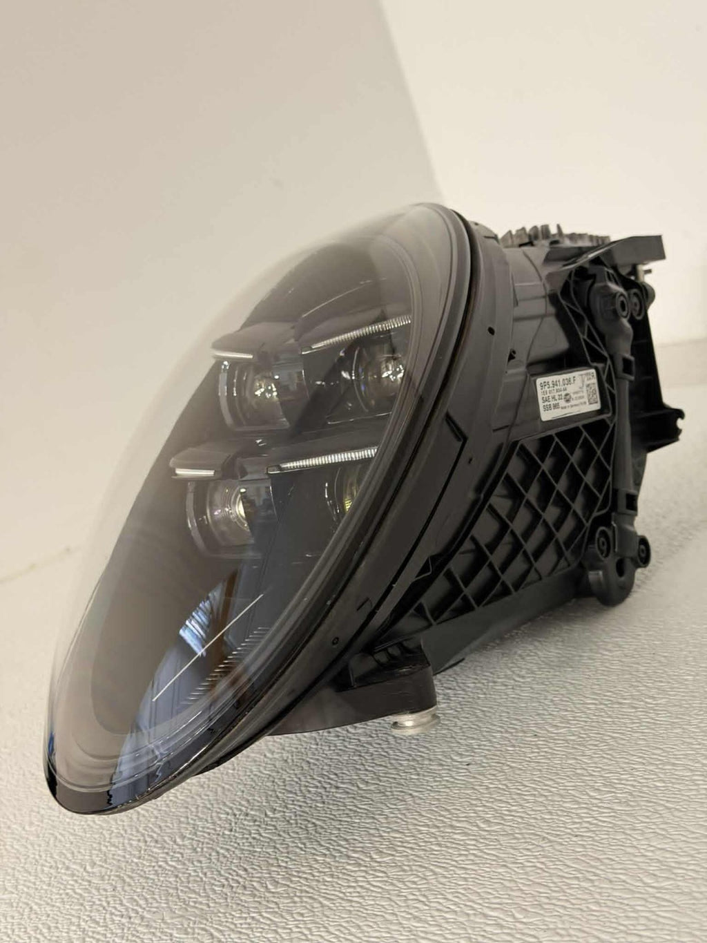 2024-2026 Porsche 911 992 992.2 Passenger Headlight HD-Matrix LED OEM 9P5941036F