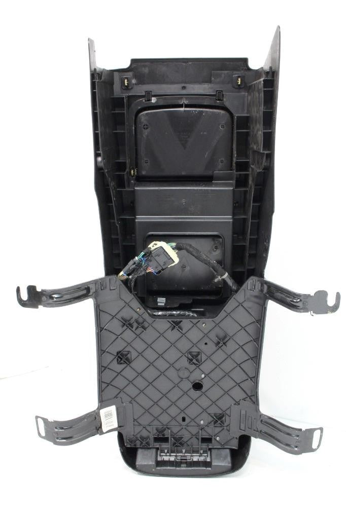 2007 - 2014 GMC Sierra SLE Chevy Silverado LT2 Center Console, OEM Black GMT900
