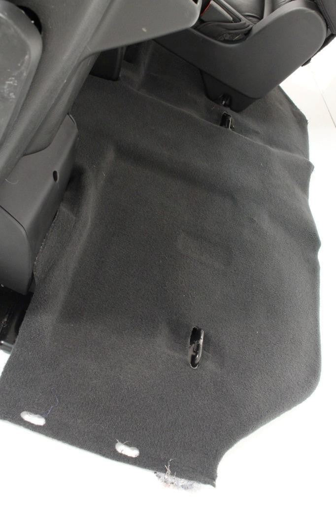 2015-2020 GMC Yukon XL Chevy Suburban 2nd Row Middle Bench Seat Black Leather LT
