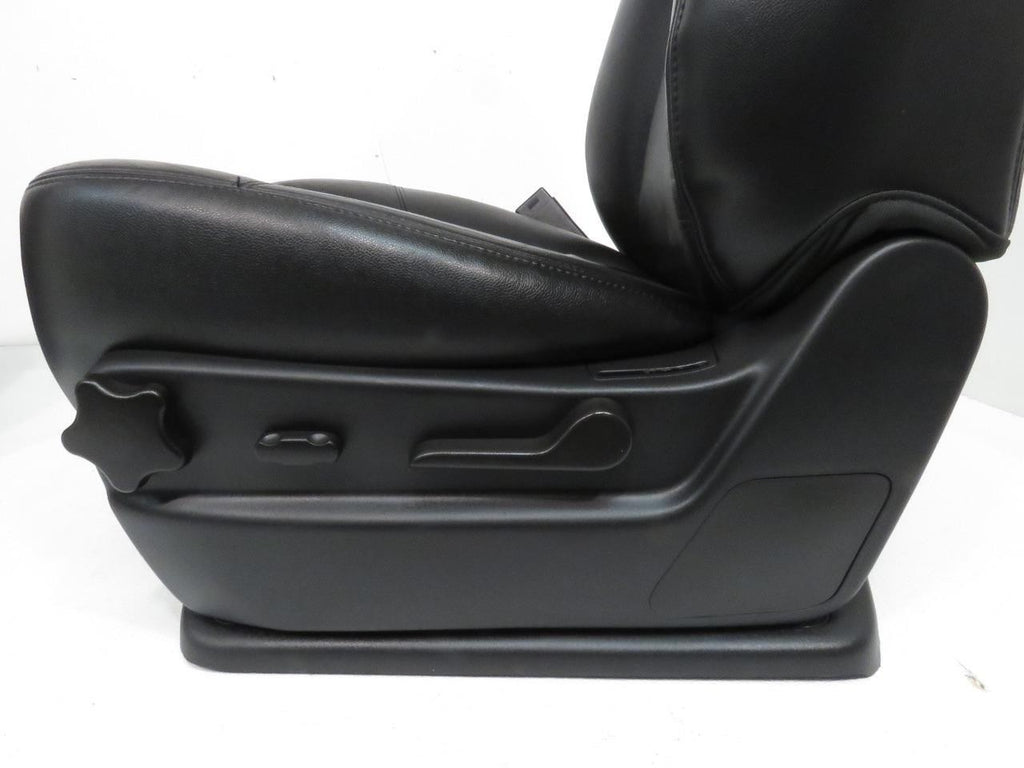 2007 - 2014 GM Silverado Tahoe Front Seats, LT Black Leather Lumbar Power Heated