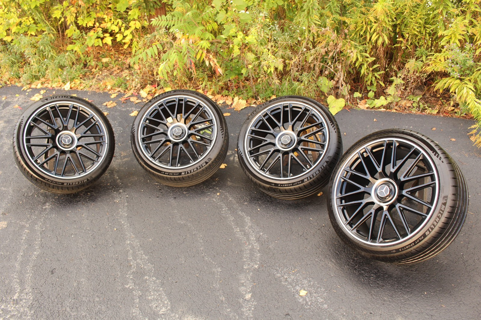 22 - 25 Mercedes SL63 AMG 21" Forged 10-Spoke Wheels Tires Michelin PS4S OEM Set