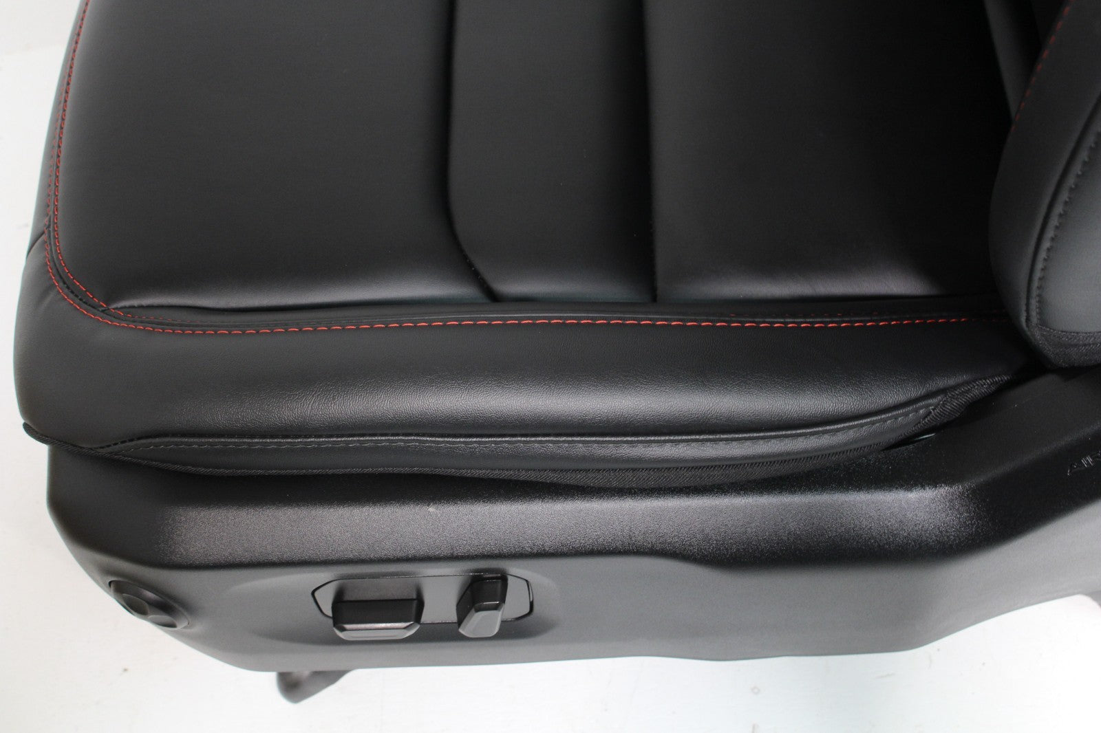 2018 - 2025 Jeep Wrangler Driver Seat, Heated Powered, Gladiator & JL Unlimited