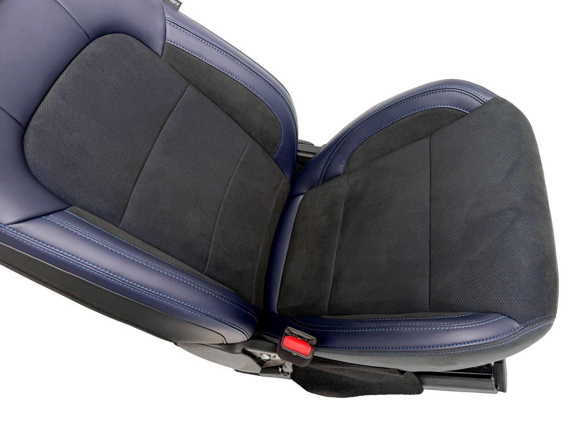 24-26 Ford Mustang Dark Horse Coupe Front Seats, Black Indigo Blue Leather Suede