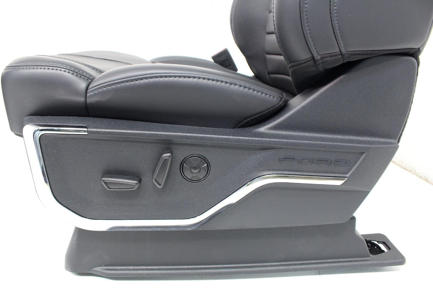 2021-2025 Ford F-150 & 2022-2025 Super Duty Platinum Leather Seats, BRAND NEW OE