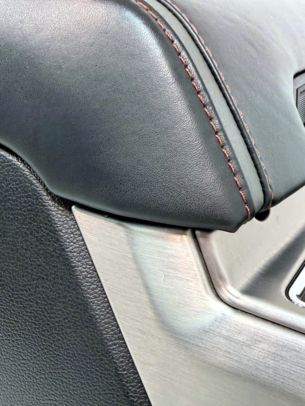 15-22 Ford F150 Super Duty Center Console Black Platinum Red Stitch w/o Shifter