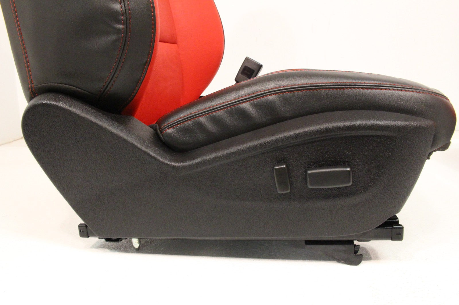 2010 - 2015 Chevrolet Camaro SS Front Seats, Inferno Orange Leather Heated 2SS
