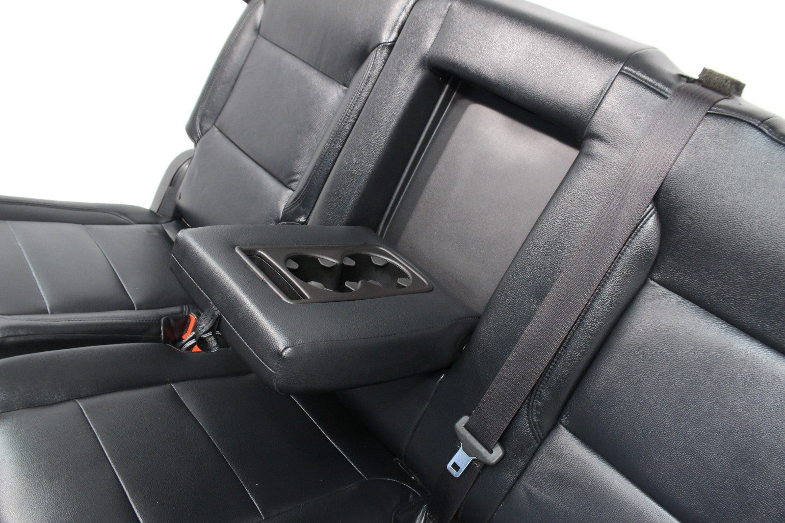 2021 – 2025 Chevy Suburban Tahoe 2nd Row Bench Seat, LT Black Leather w/ Armrest