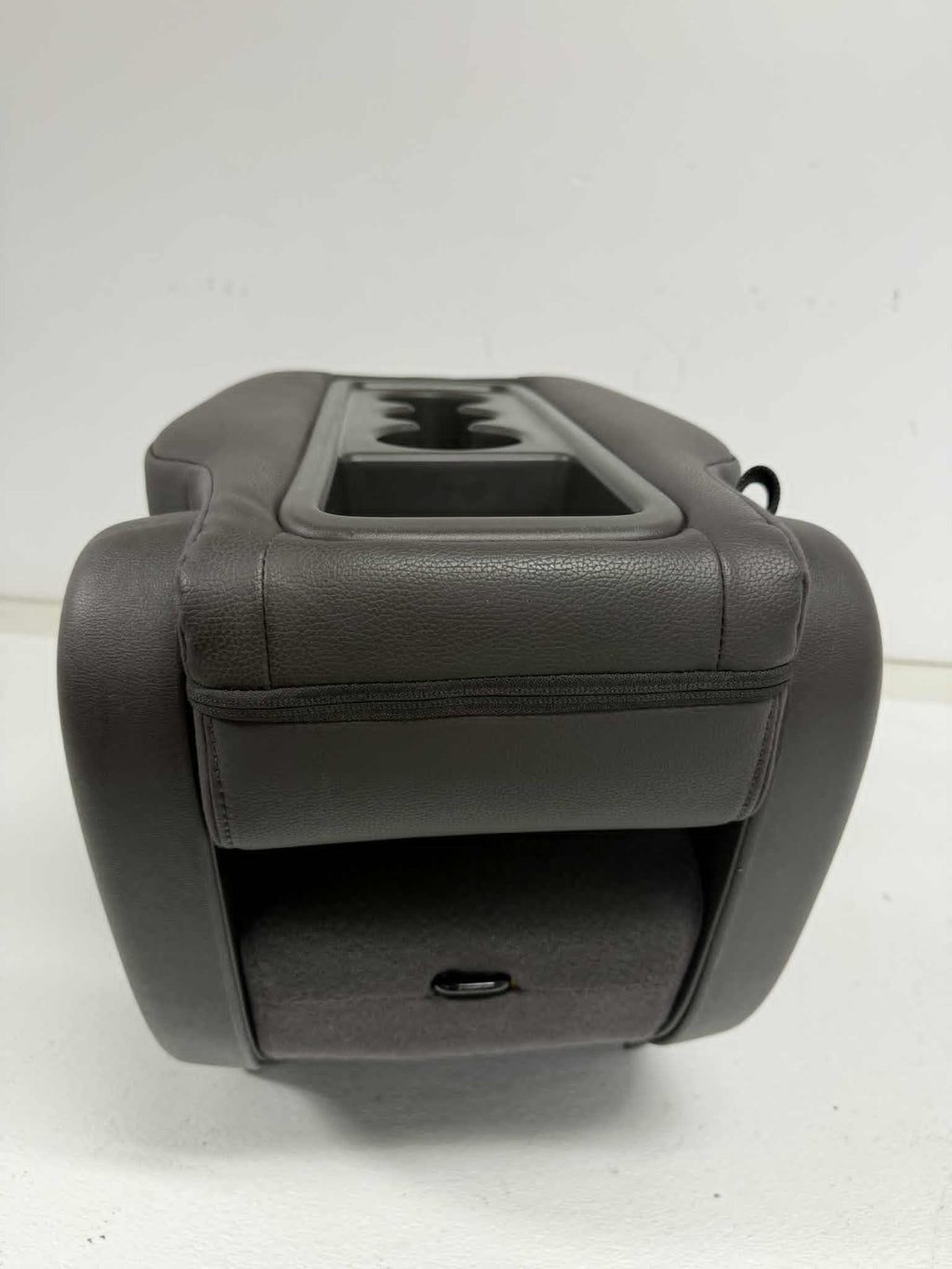 2011 - 2017 Honda Odyssey 2nd Row Leather Center Middle Jump Seat Truffle NH767L